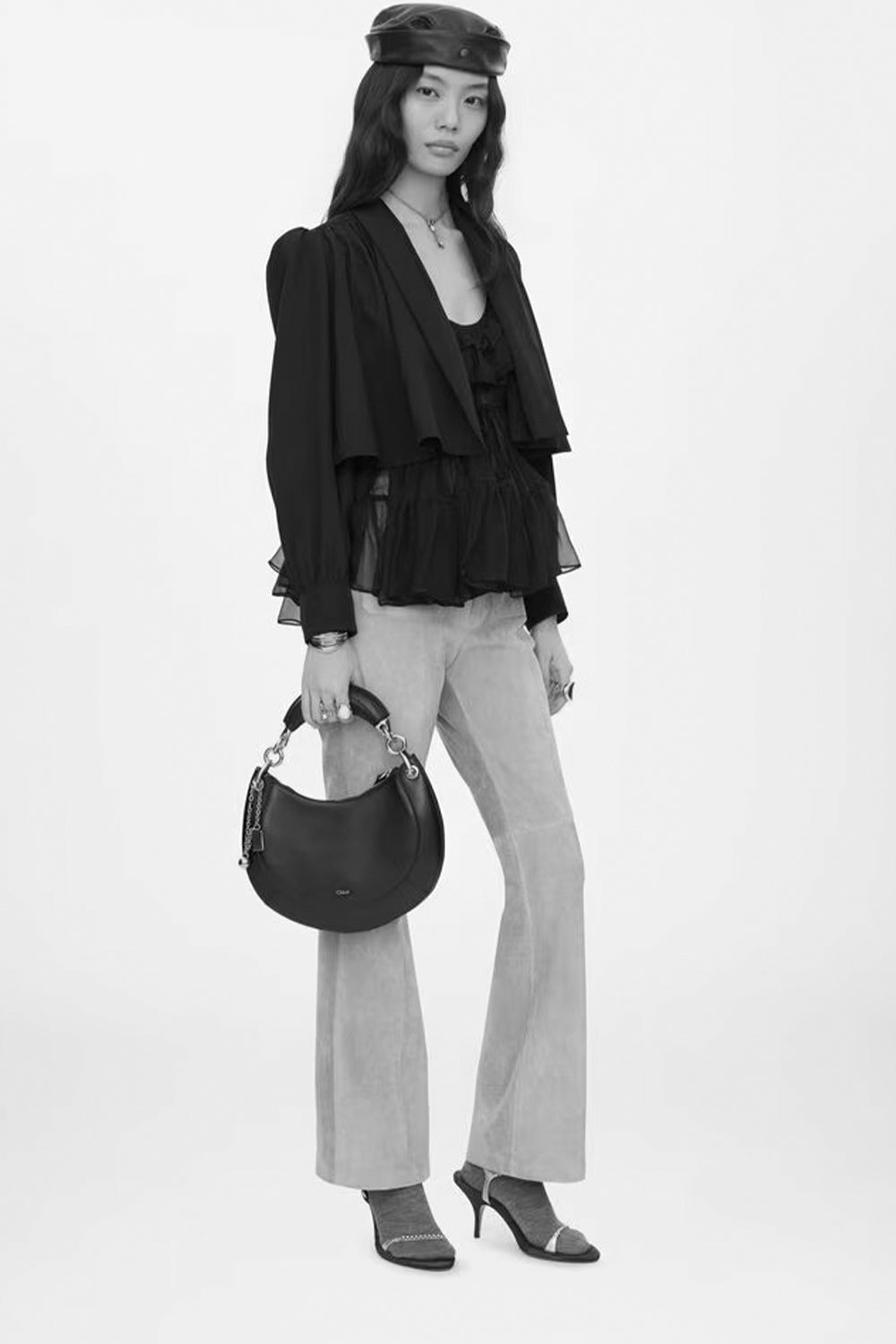 Small Chloé Banana Zipped Hobo In Soft Leather