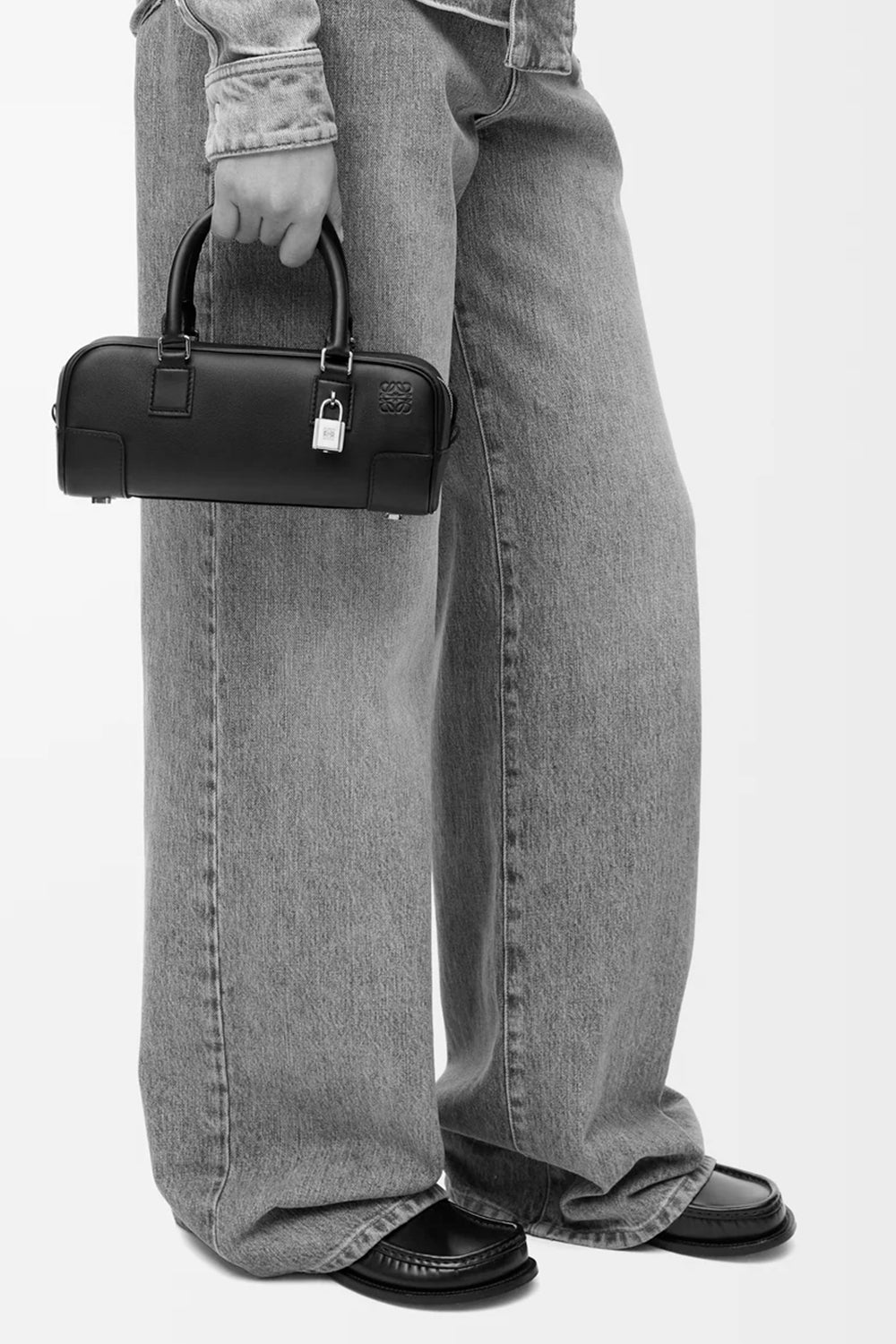 Amazona 23 Cropped Bag In Nappa Calfskin
