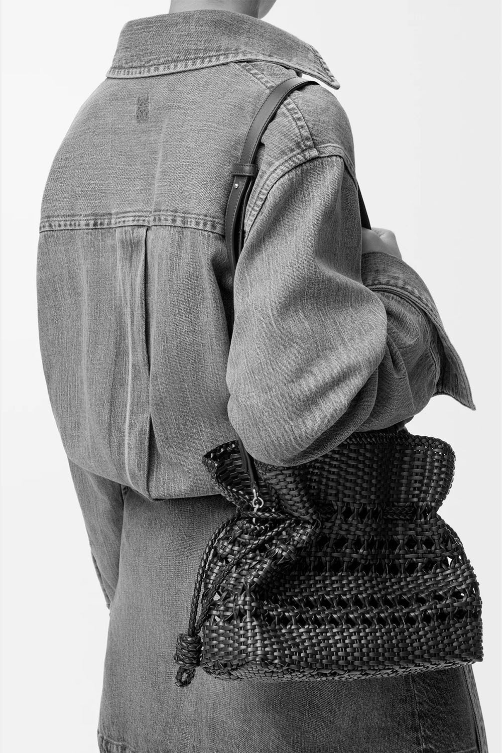 Medium Flamenco Clutch In Woven Nappa Calfskin