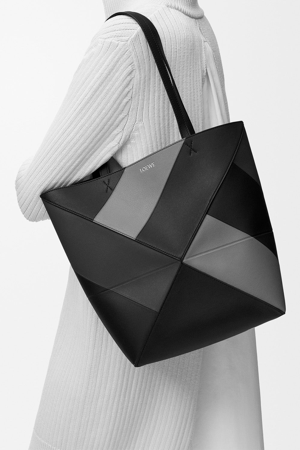 Medium Puzzle Fold Tote In Classic Calfskin
