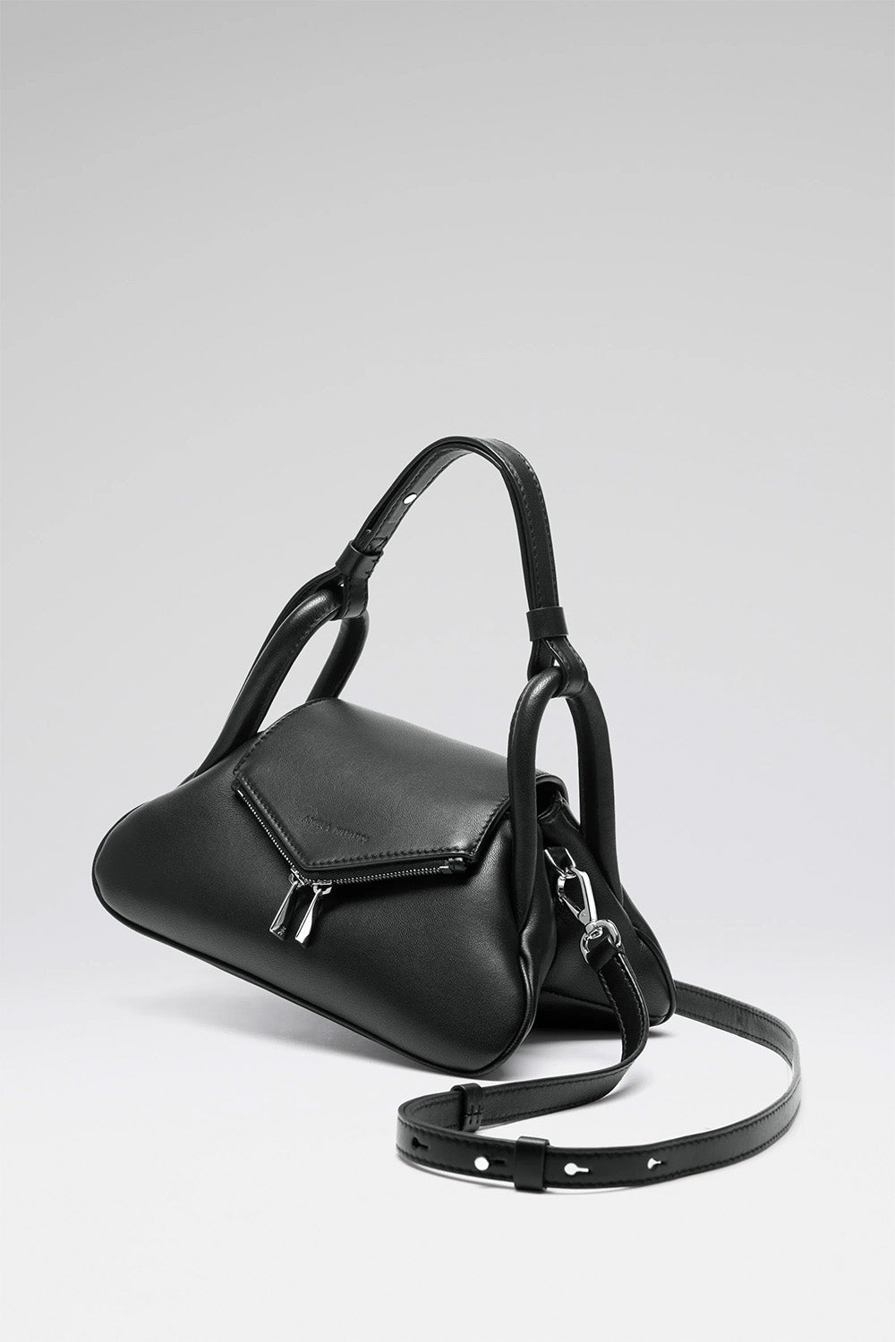 Gemini Small Shoulder Bag Black Nappa