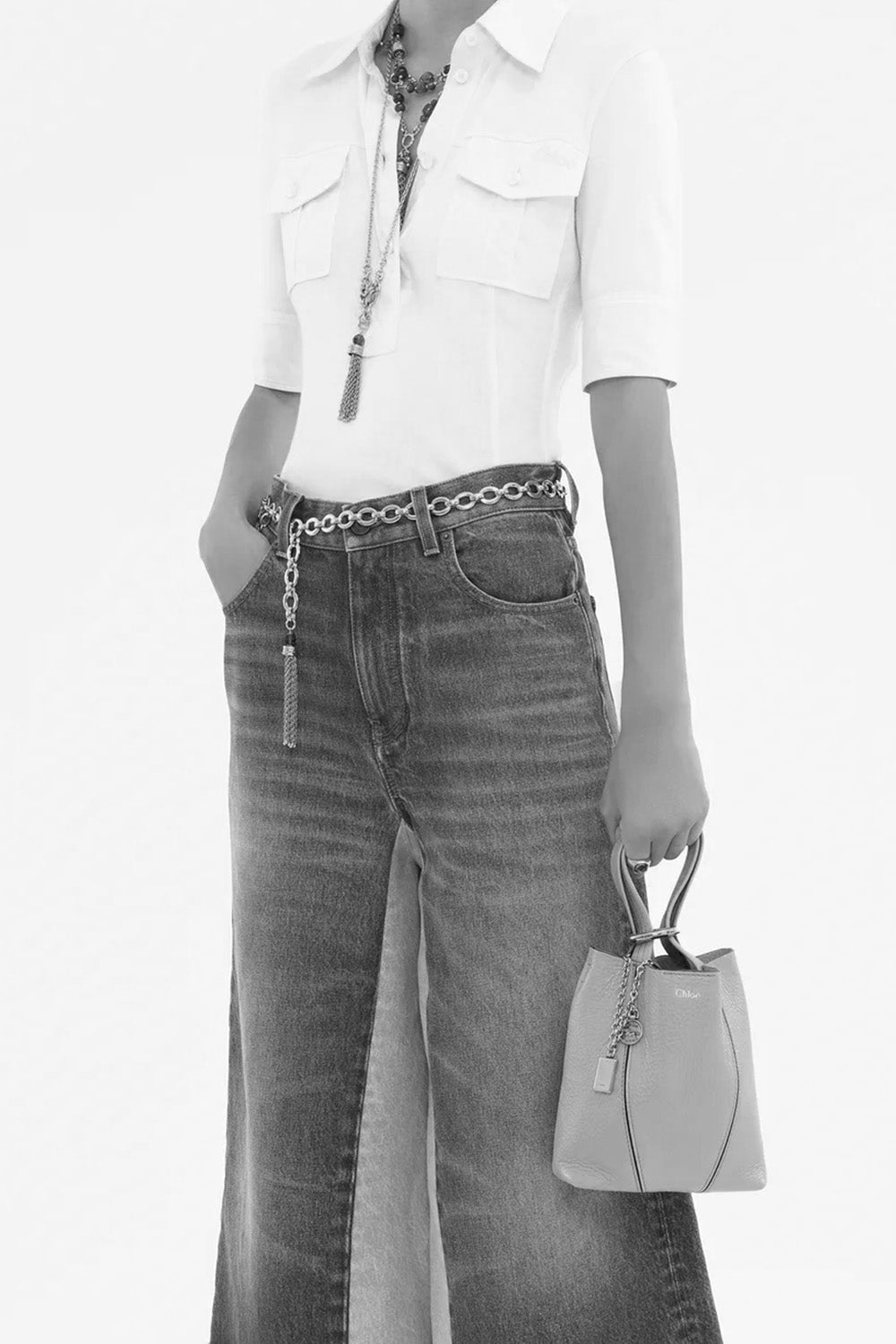 Small Chloé Spin Tote Bag In Grained Leather