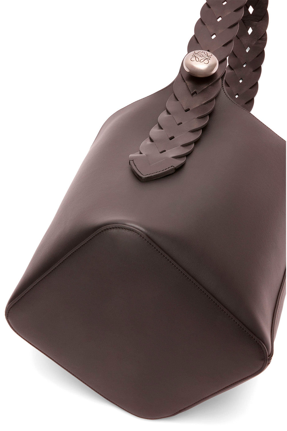 Large Pebble Bucket Bag In Mellow Calfskin