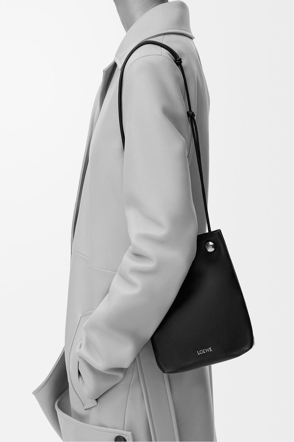 Pebble Pouch In Smooth Calfskin