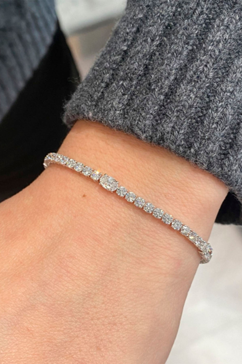 Single Station Lab Diamond Tennis Bracelet