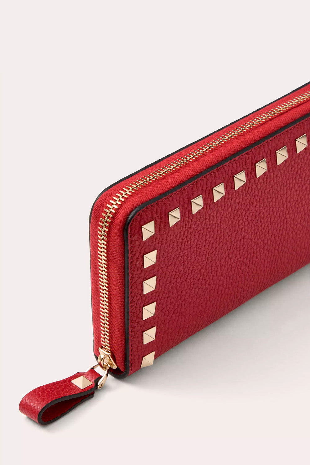 Rockstud Grainy Calfskin Zippered Wallet